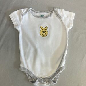 Disney - Winnie the Pooh - White and Gray Bodysuit with embroidered Winnie